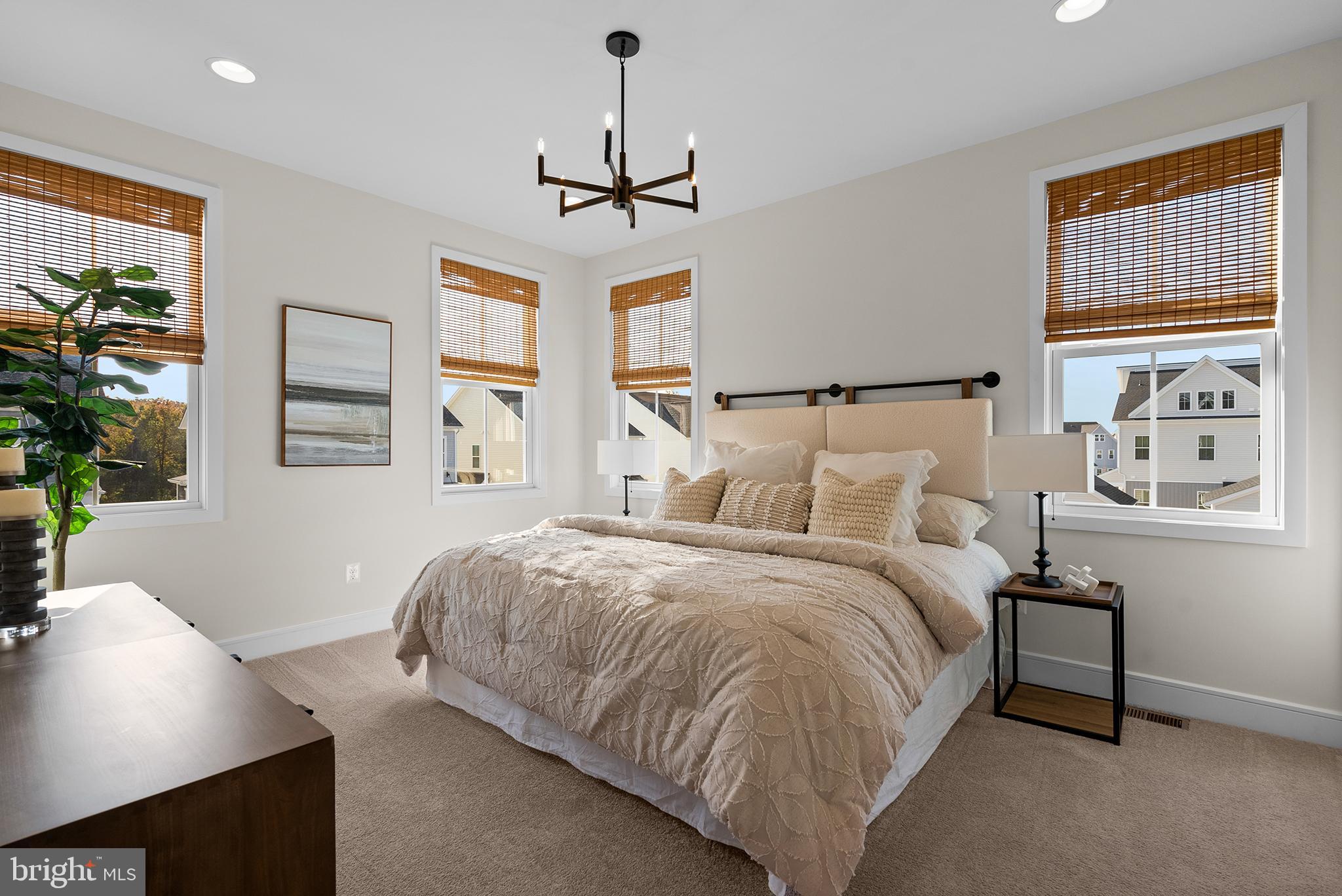 SOUTH 620 - Residential