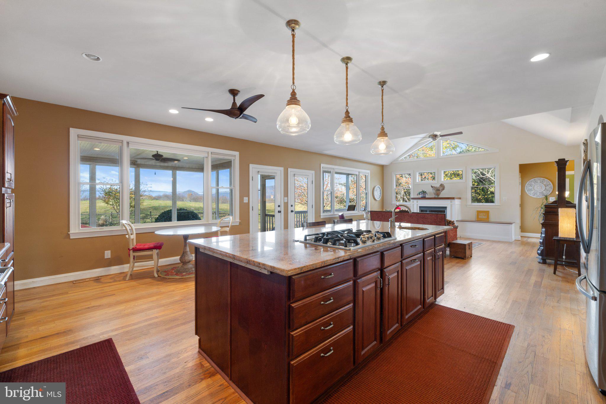 COBBLER SPRINGS FARM SUB - Residential