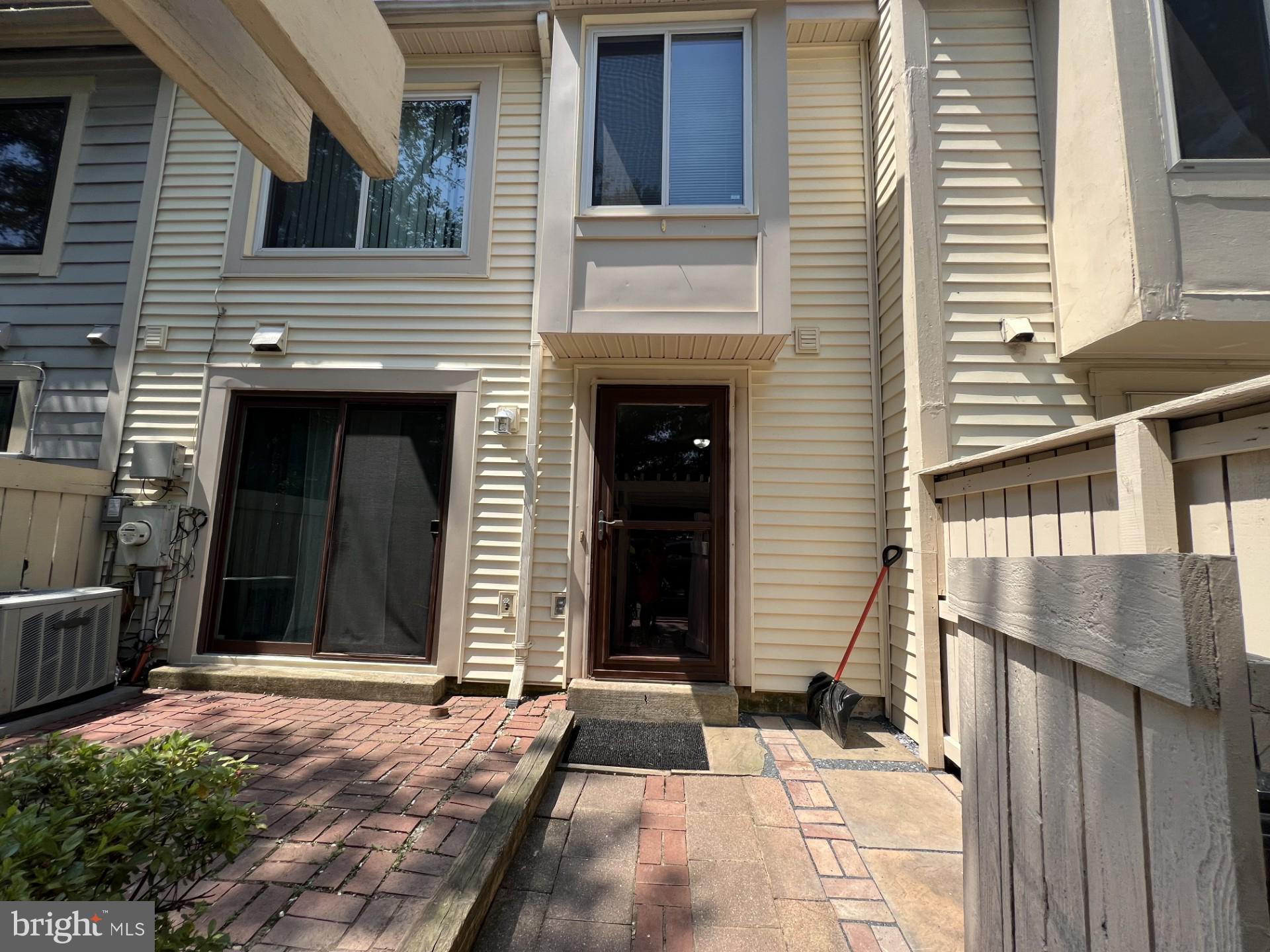 MCCONKEY - Residential Lease