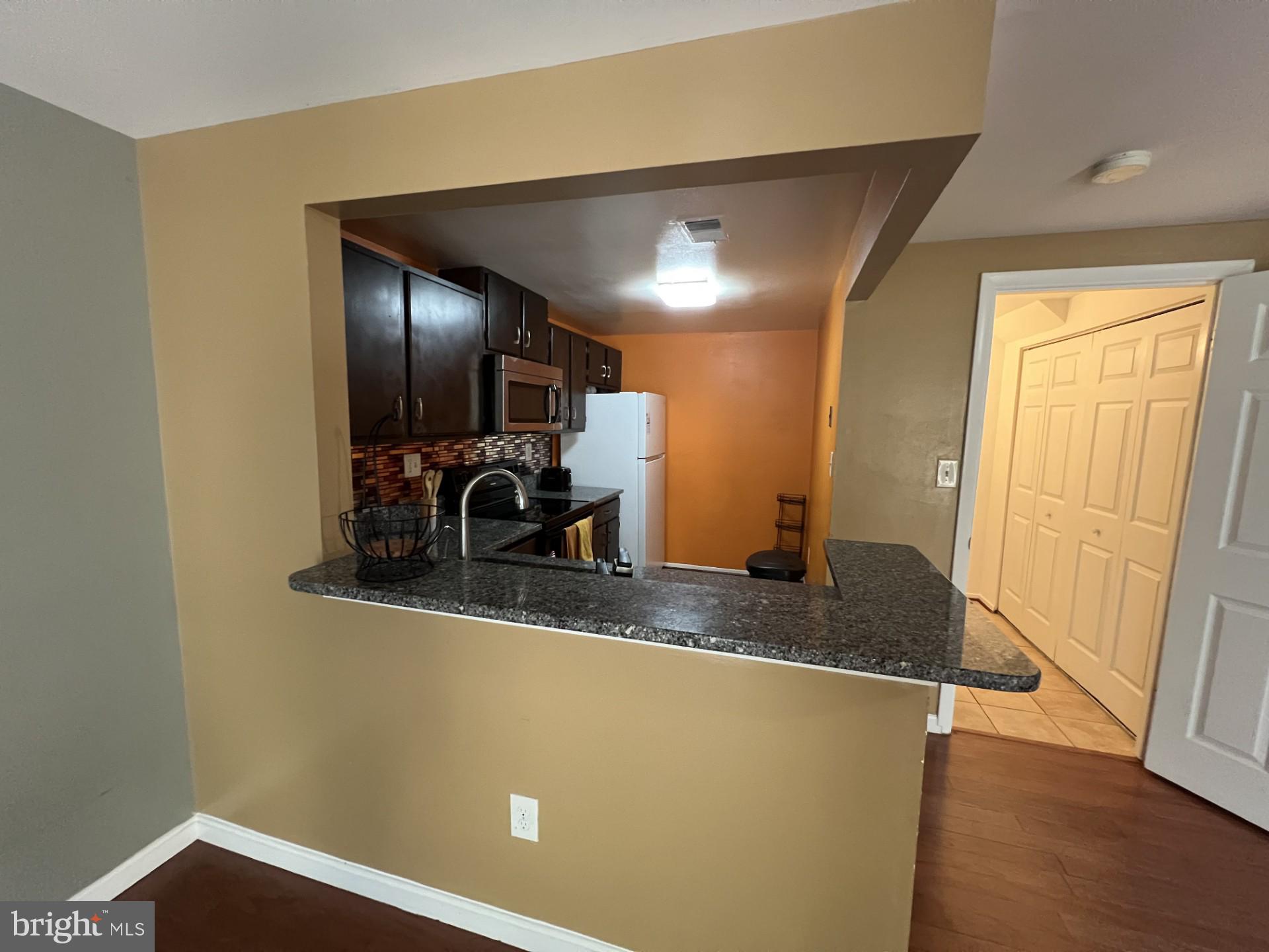 MCCONKEY - Residential Lease