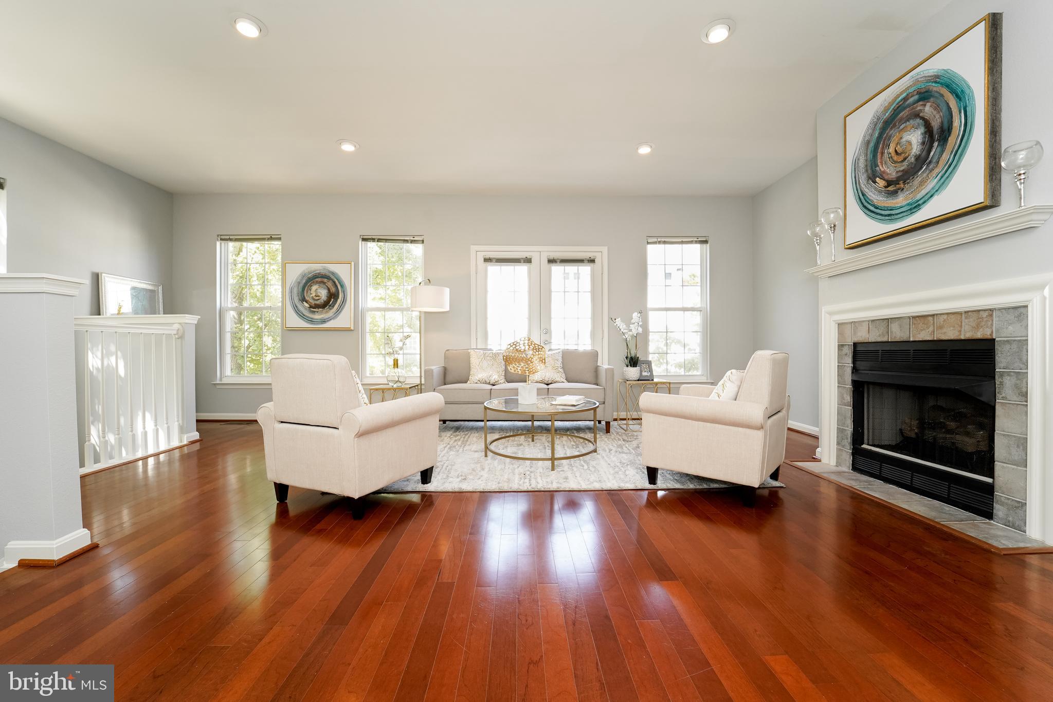 HIGH POINTE AT JEFFERSON PARK - Residential