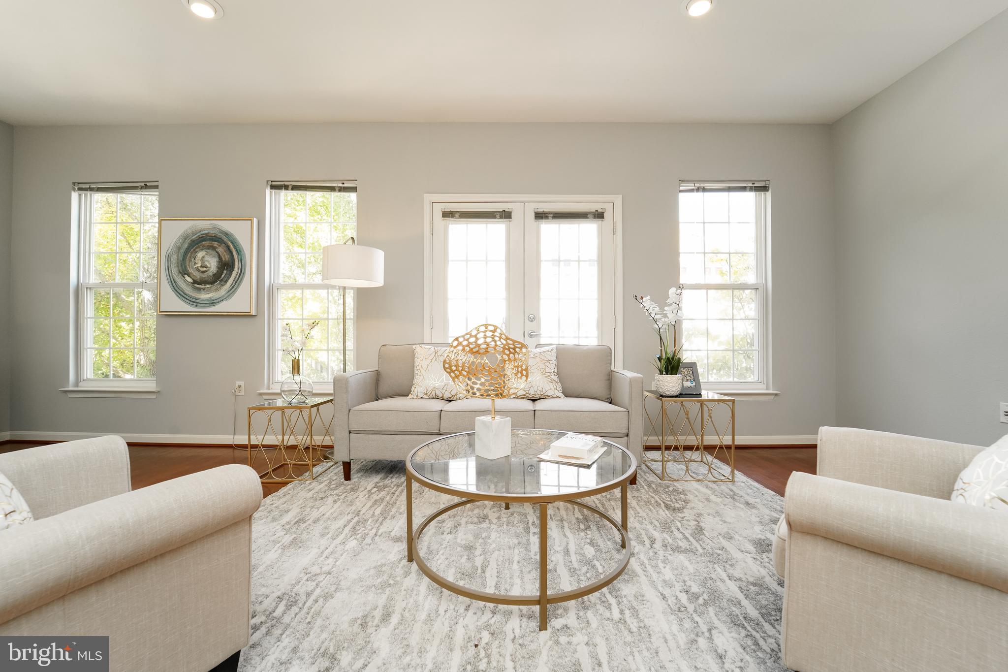 HIGH POINTE AT JEFFERSON PARK - Residential