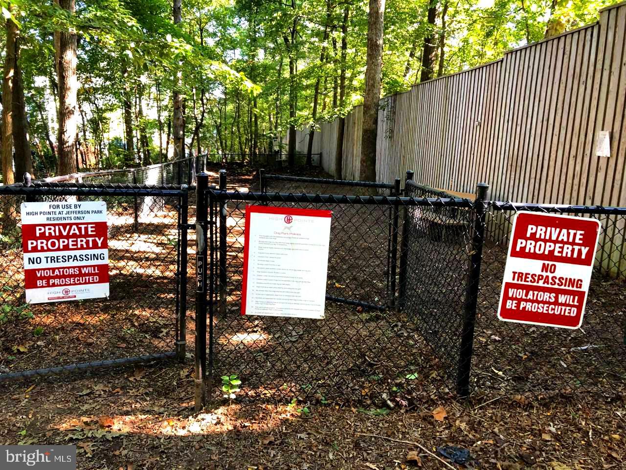 HIGH POINTE AT JEFFERSON PARK - Residential