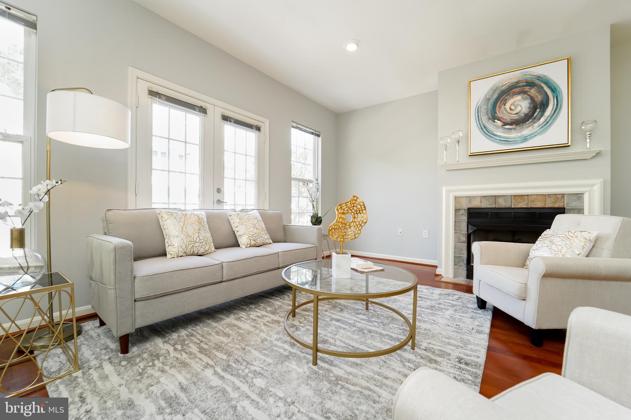 HIGH POINTE AT JEFFERSON PARK - Residential