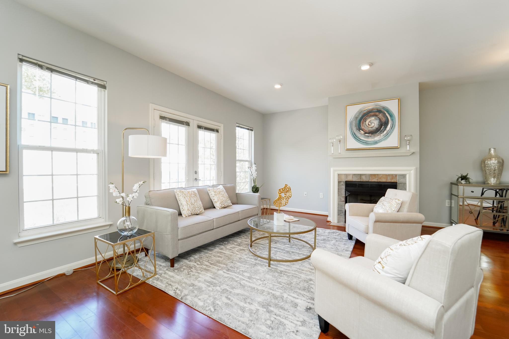 HIGH POINTE AT JEFFERSON PARK - Residential