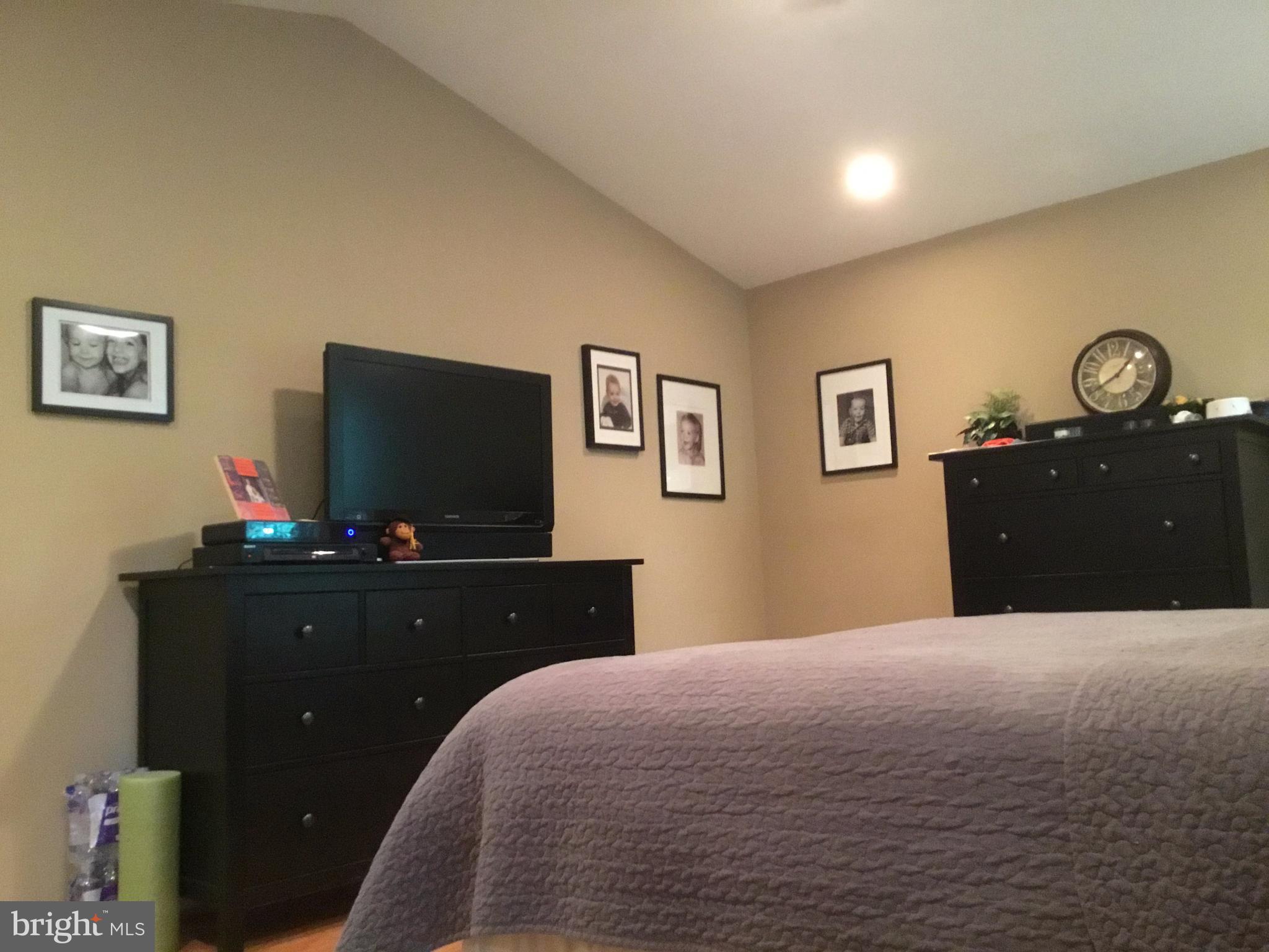 HERITAGE WOODS - Residential Lease