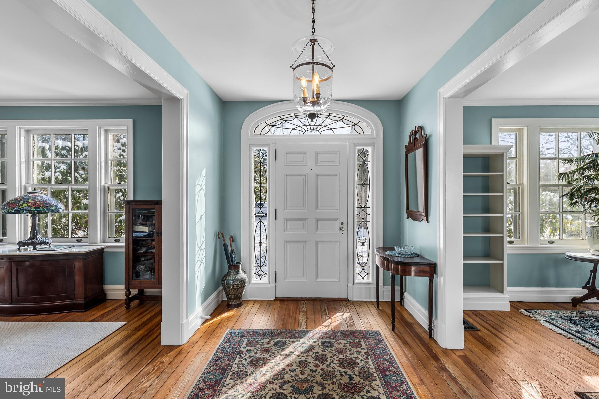 SCHOOL LANE HILLS - Residential