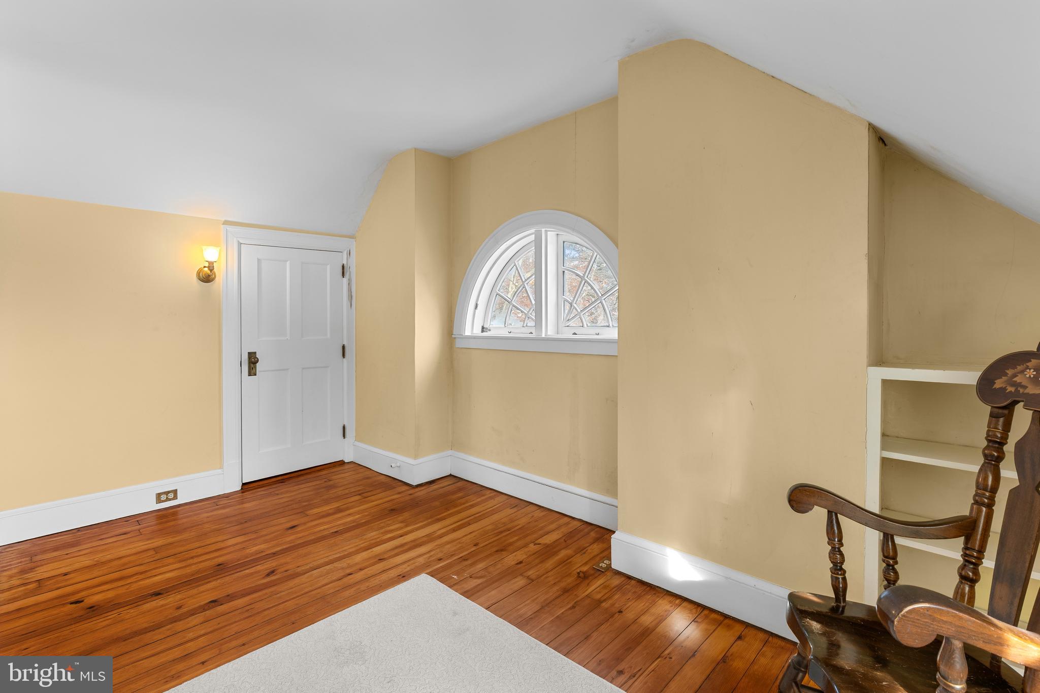 SCHOOL LANE HILLS - Residential