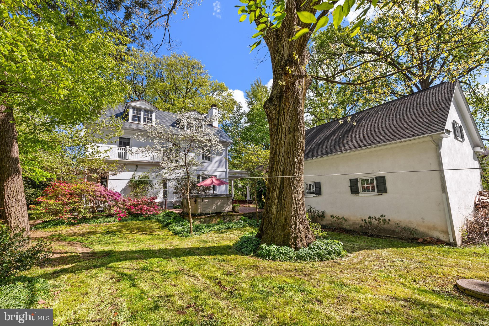 SCHOOL LANE HILLS - Residential