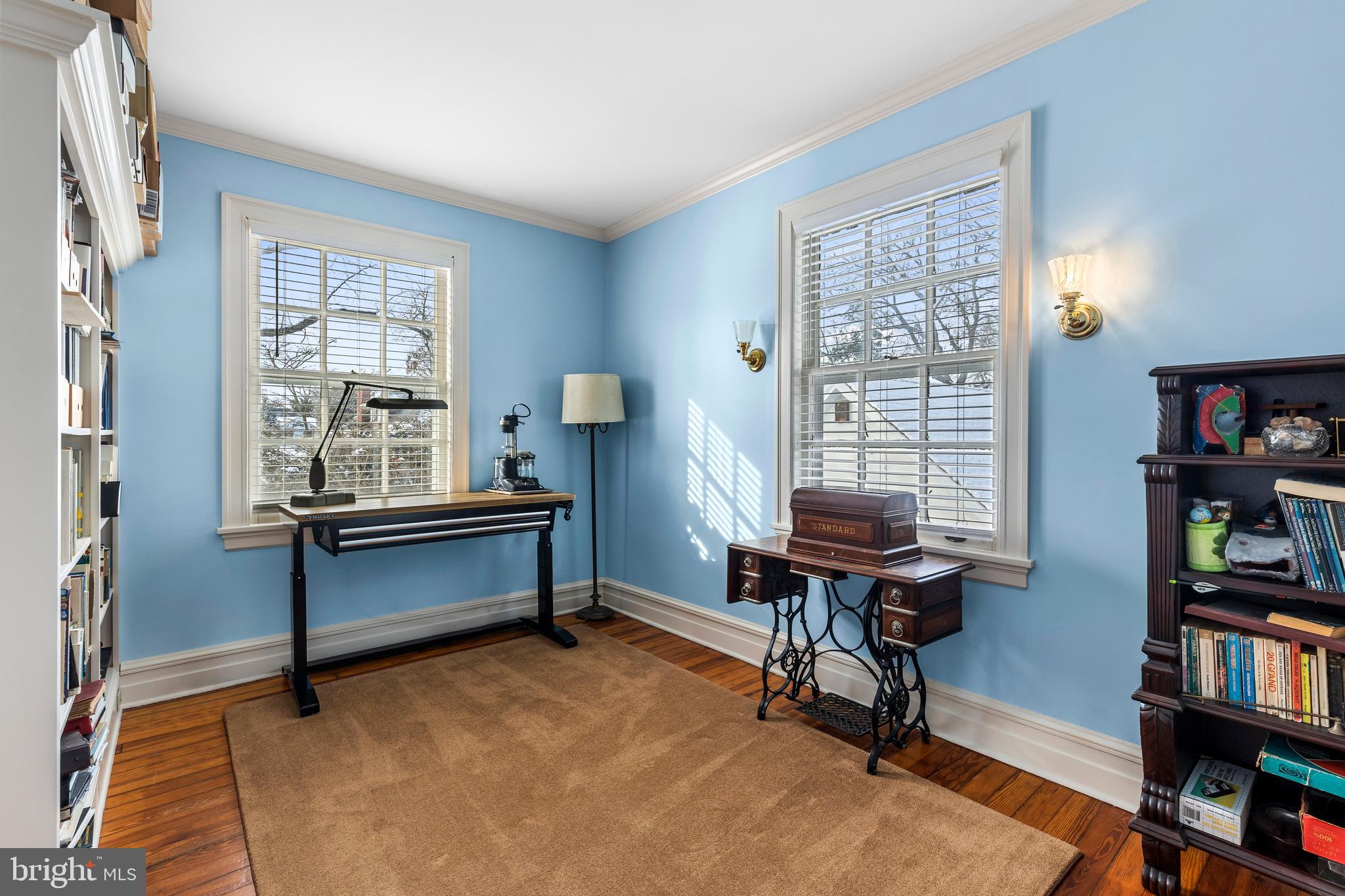 SCHOOL LANE HILLS - Residential