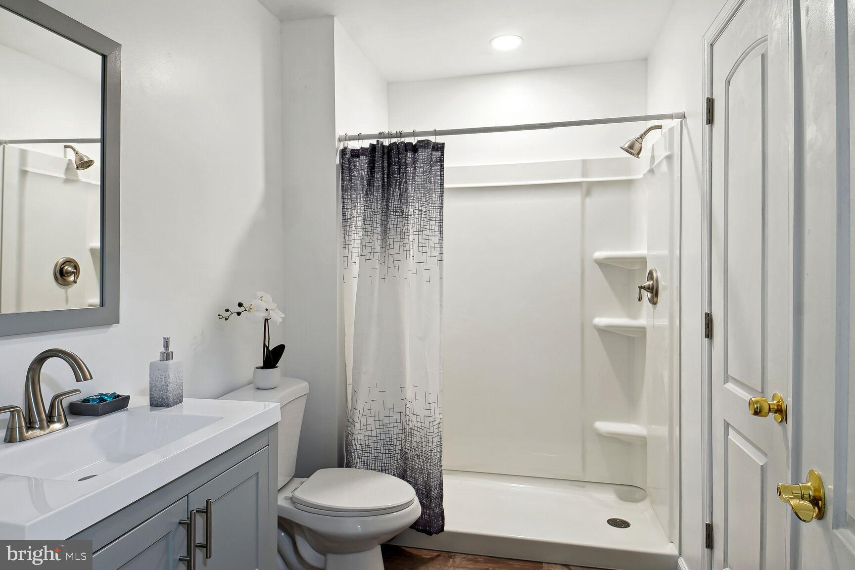 CEDAR FARMS - Residential