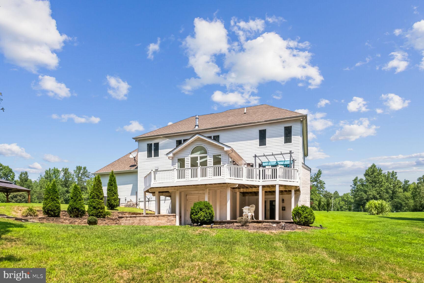 CEDAR FARMS - Residential