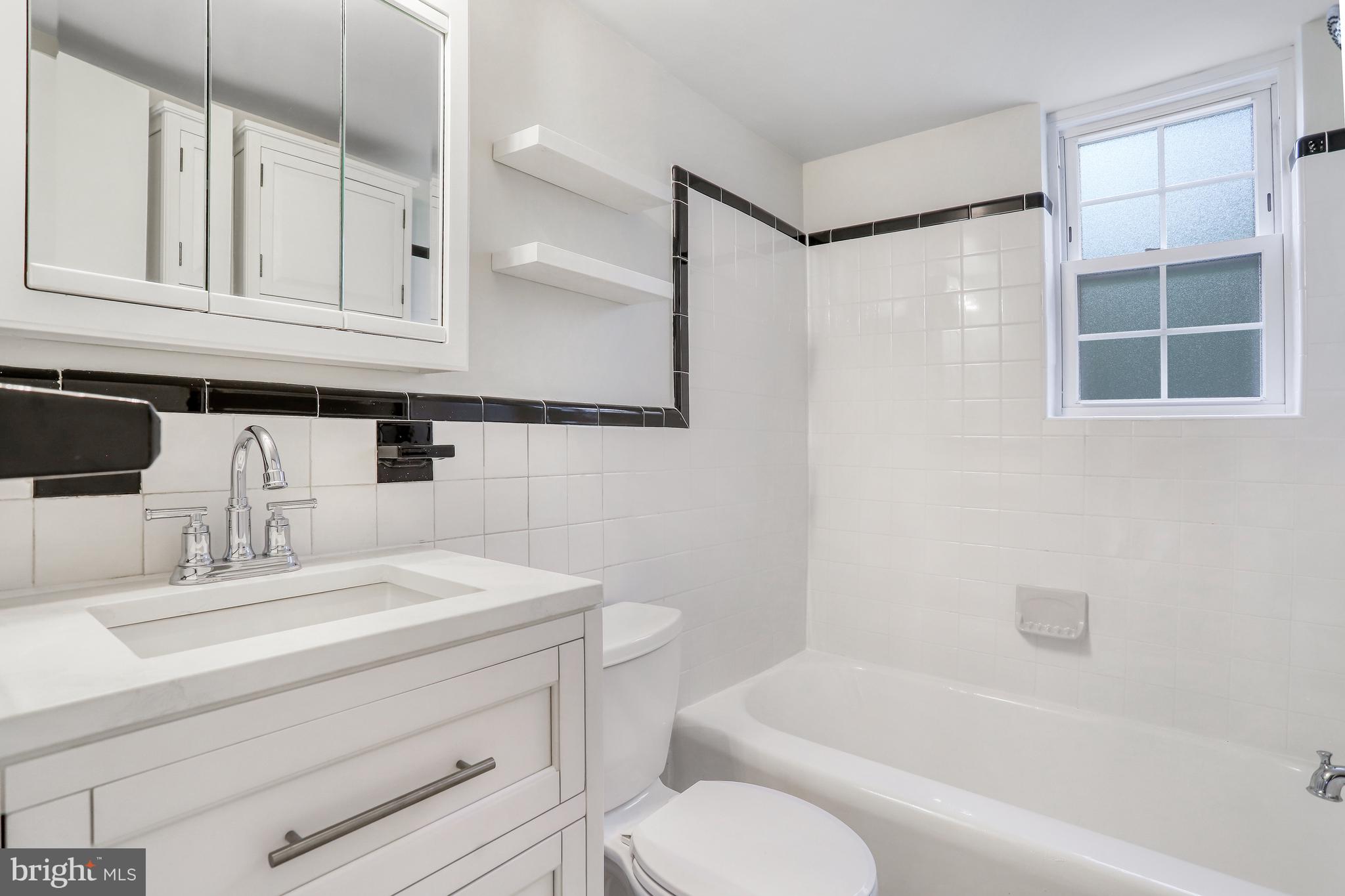 VERMONT GARDENS - Residential