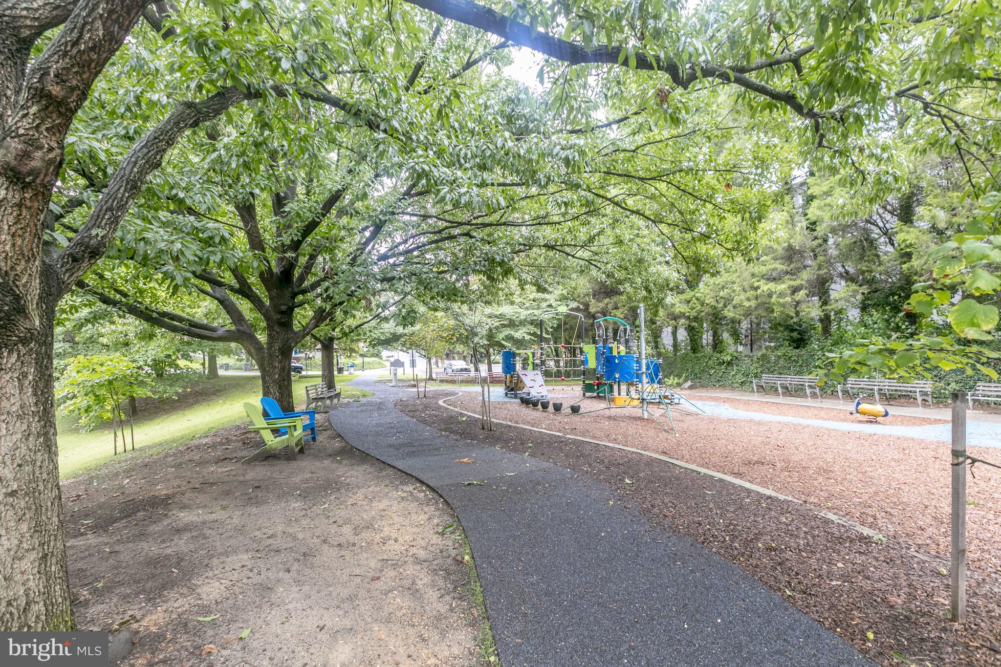 VERMONT GARDENS - Residential