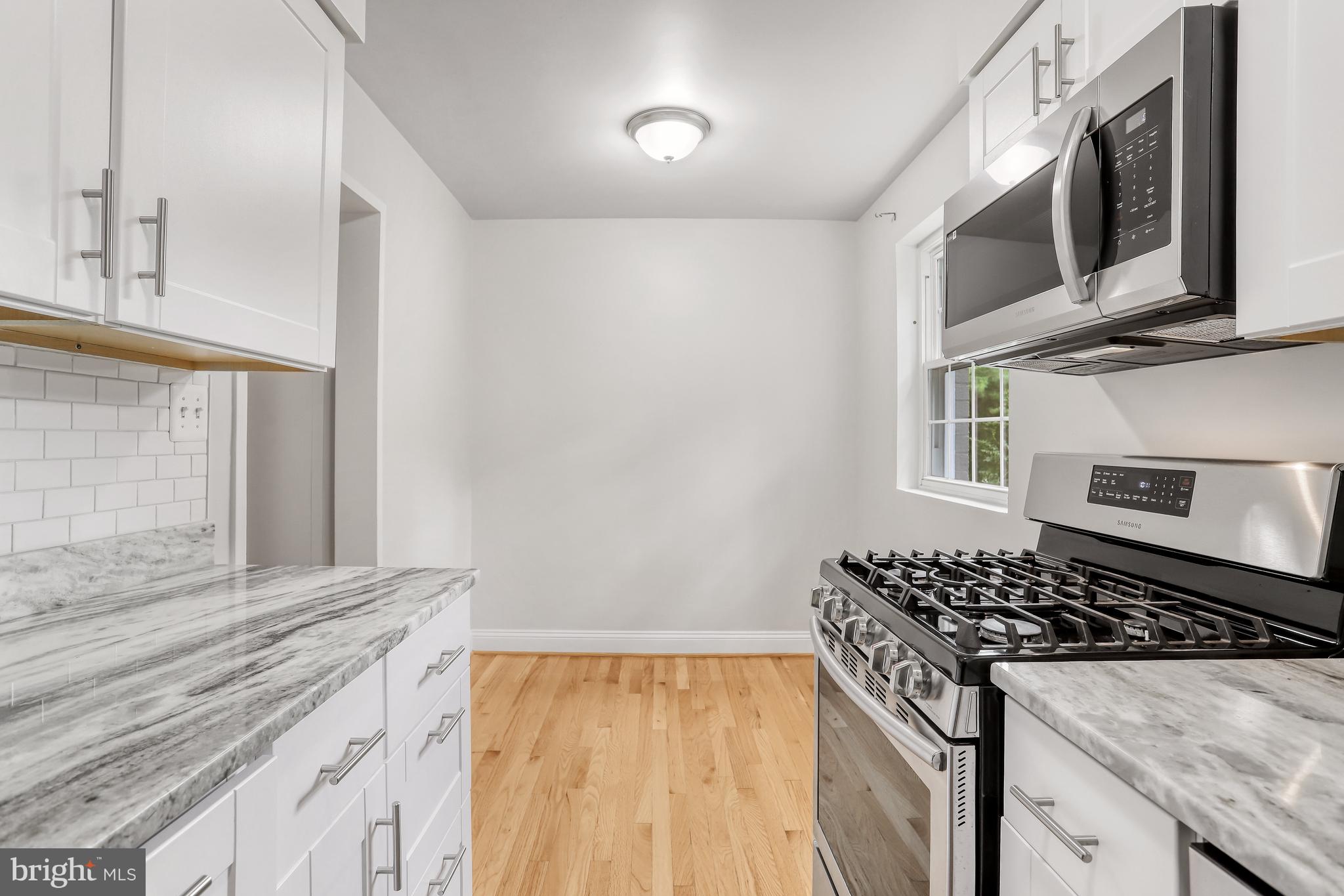 VERMONT GARDENS - Residential