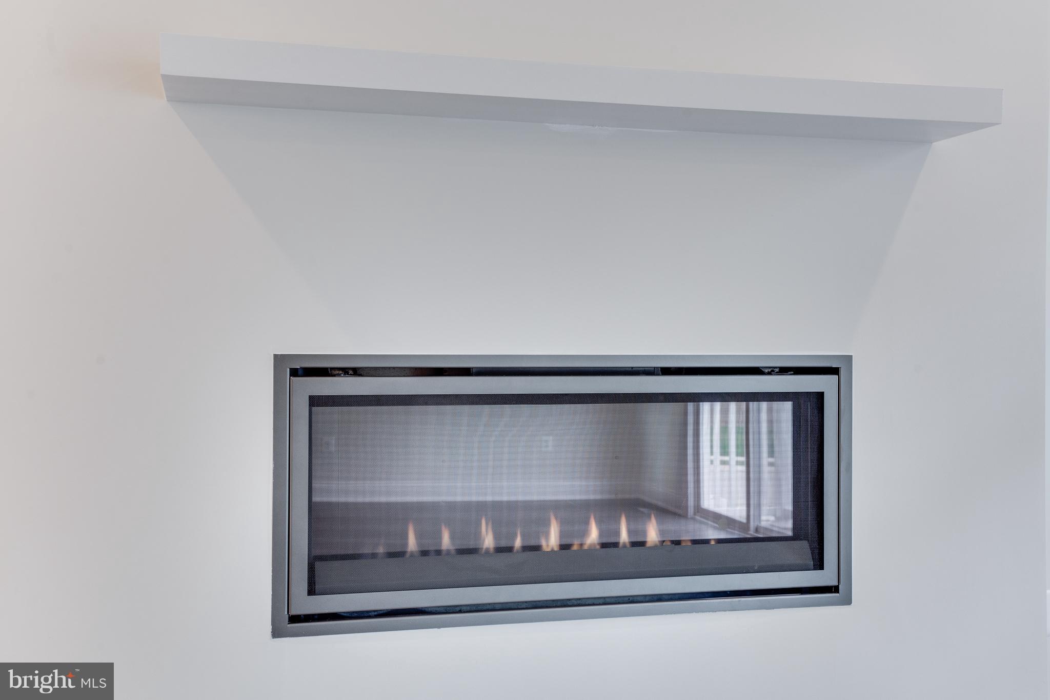 DISCOVERY SQUARE - Residential Lease