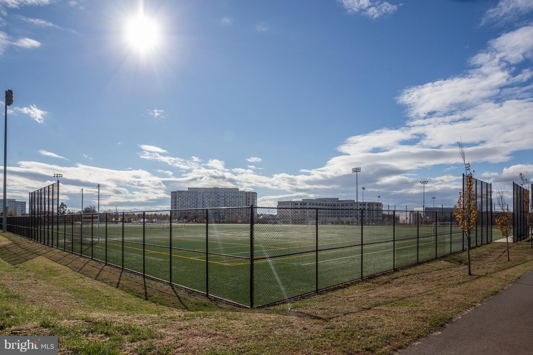 DISCOVERY SQUARE - Residential Lease