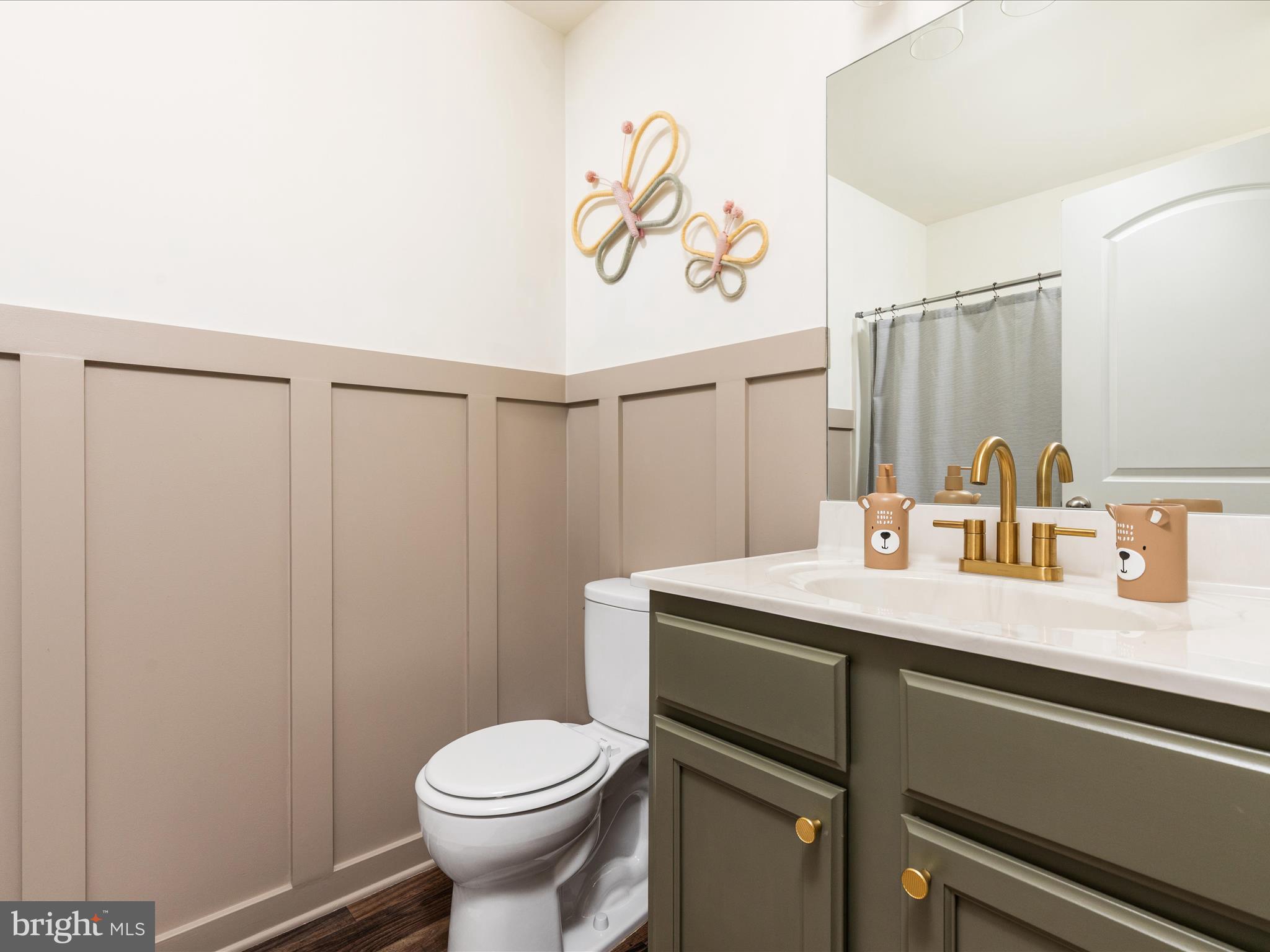 BROOKFIELD - Residential