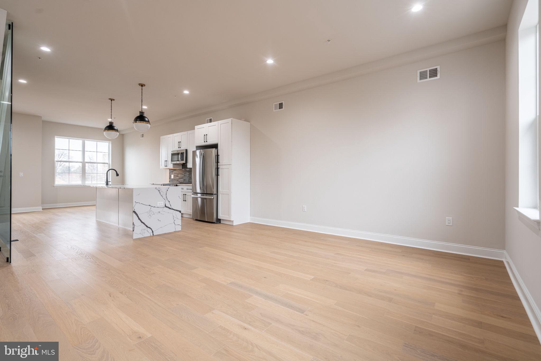 WYNNEFIELD HEIGHTS - Residential