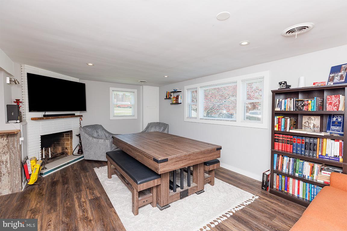 MILLER ESTATES - Residential Lease