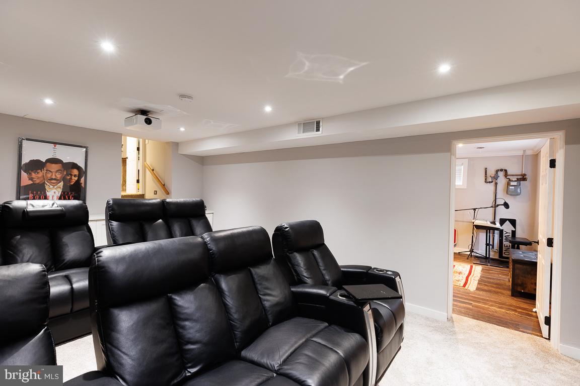 MILLER ESTATES - Residential Lease