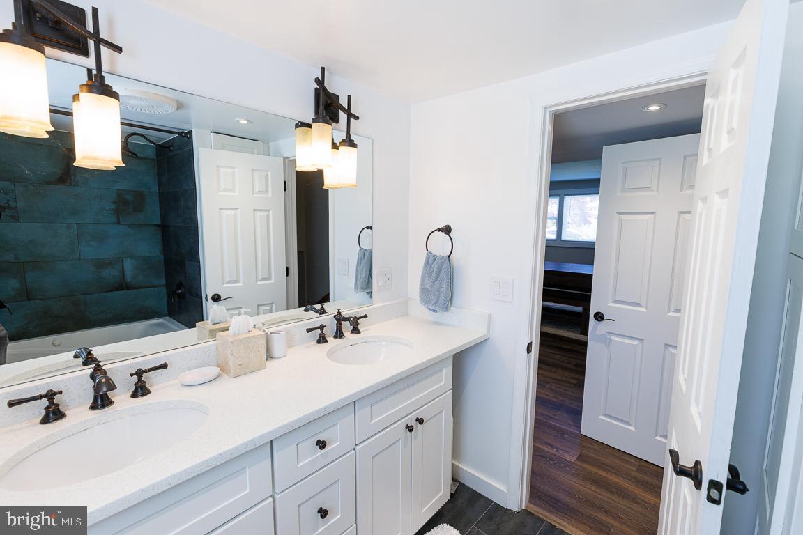 MILLER ESTATES - Residential Lease