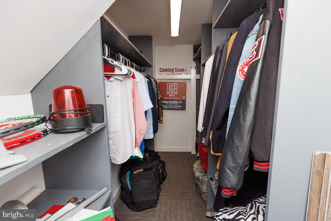 MILLER ESTATES - Residential Lease