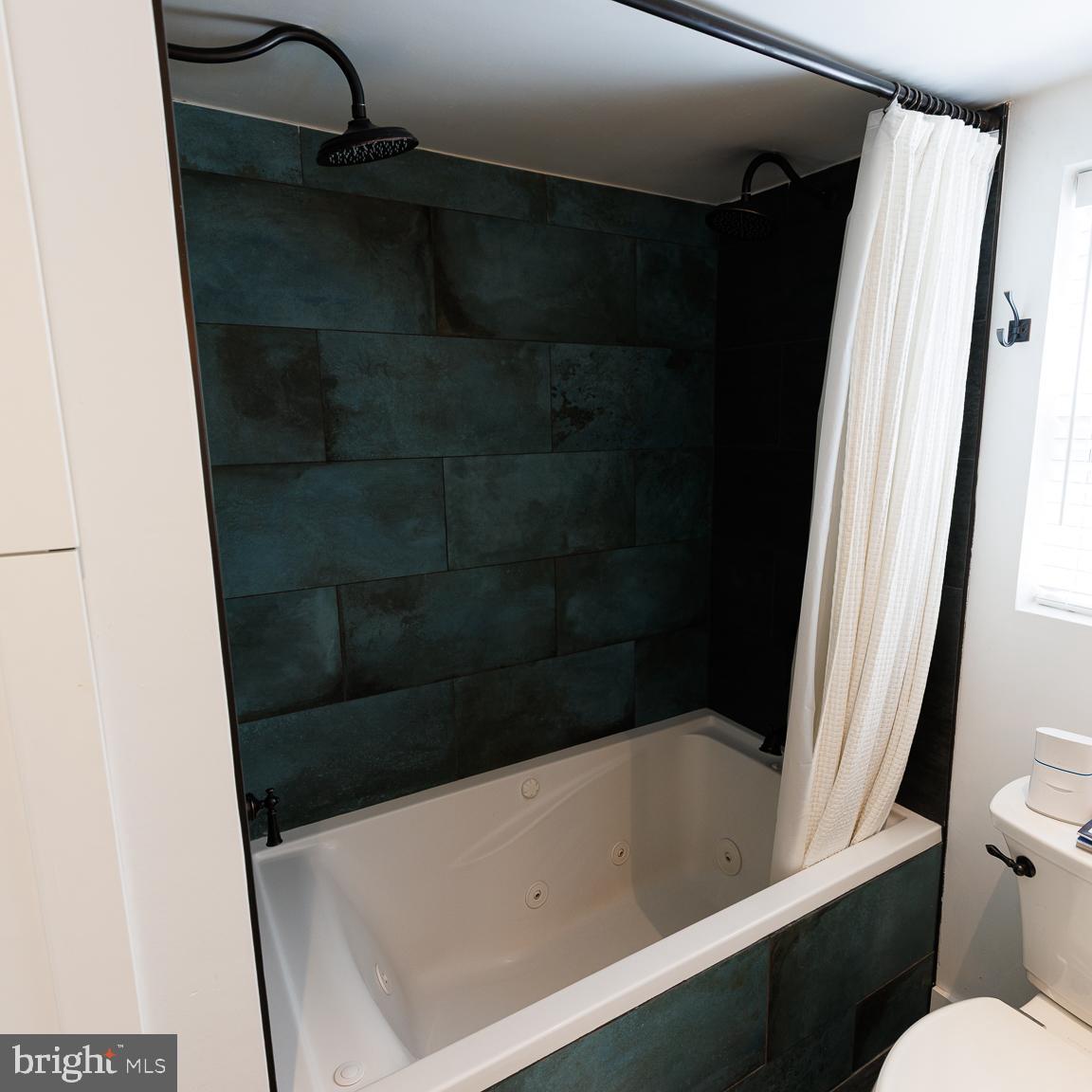 MILLER ESTATES - Residential Lease