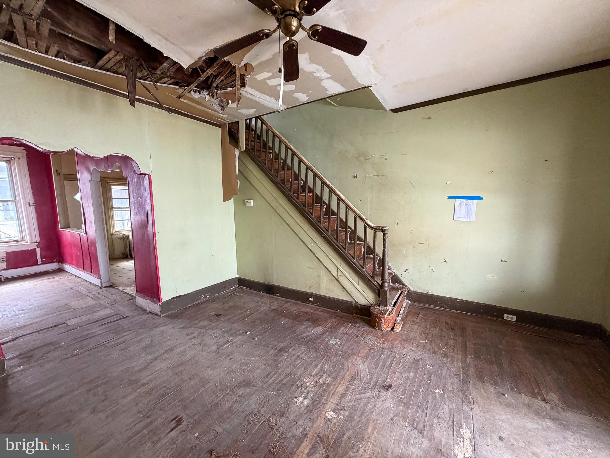 PHILADELPHIA (WEST) - Residential