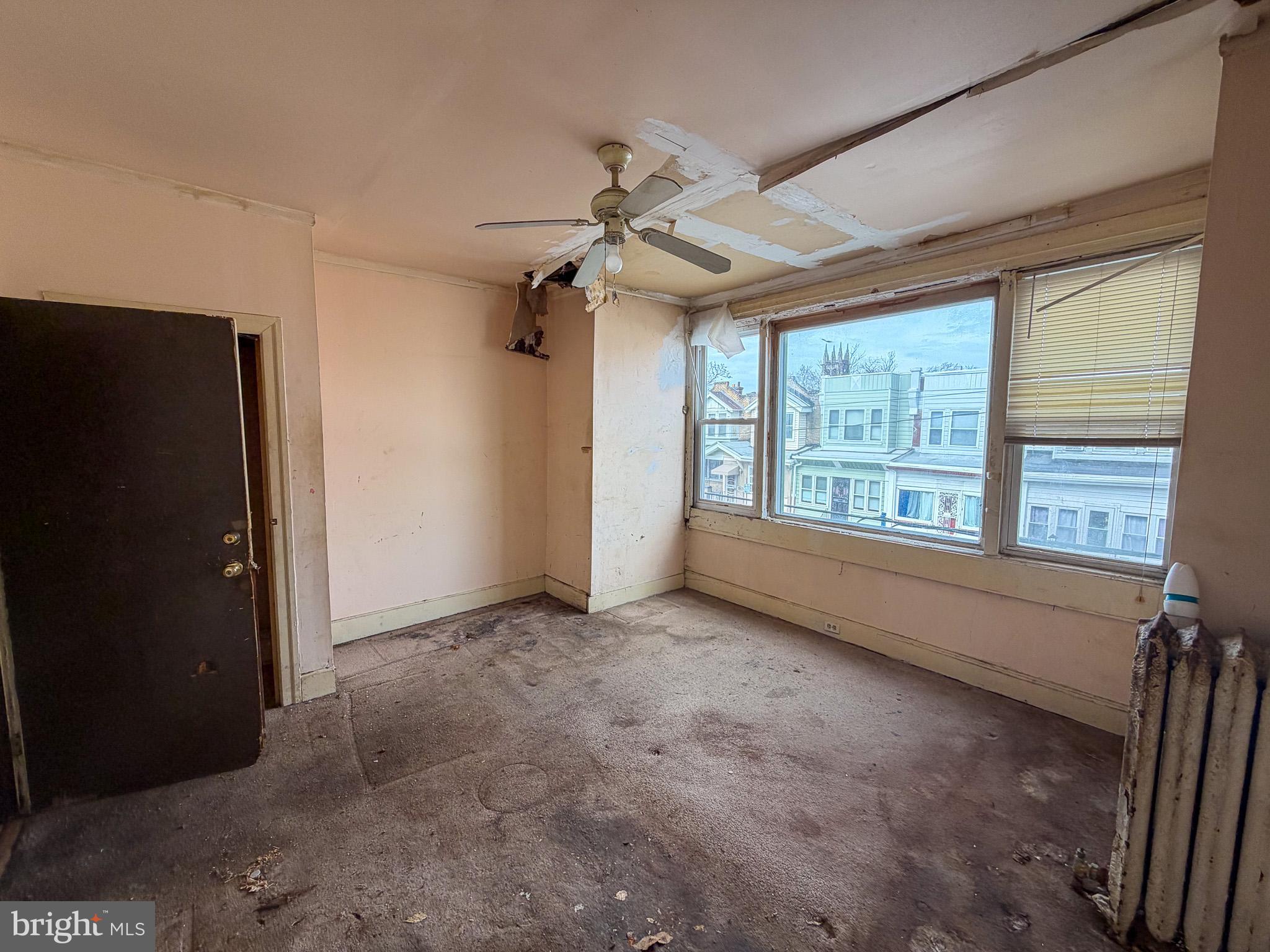 PHILADELPHIA (WEST) - Residential