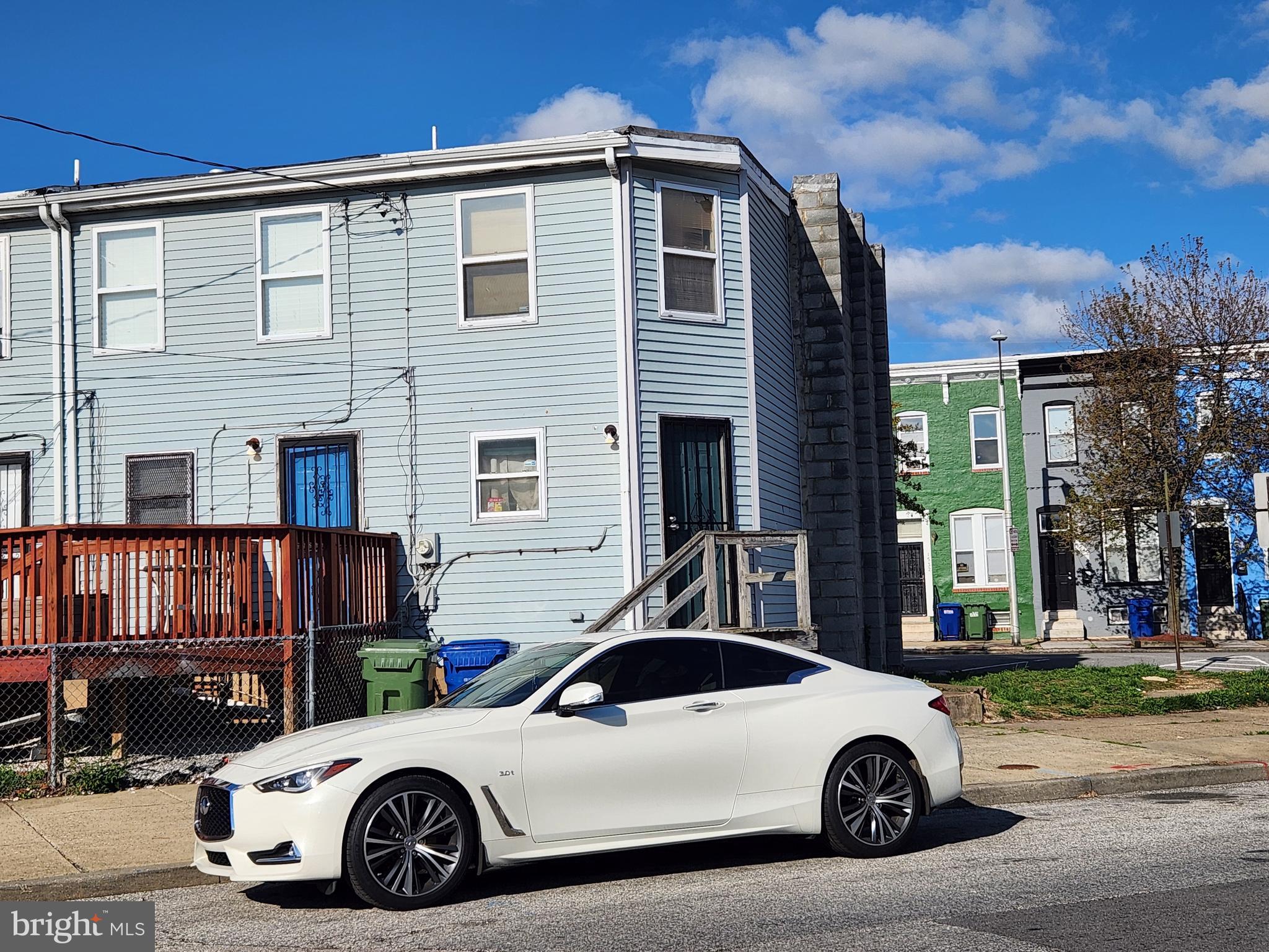 SANDTOWN-WINCHESTER - Residential