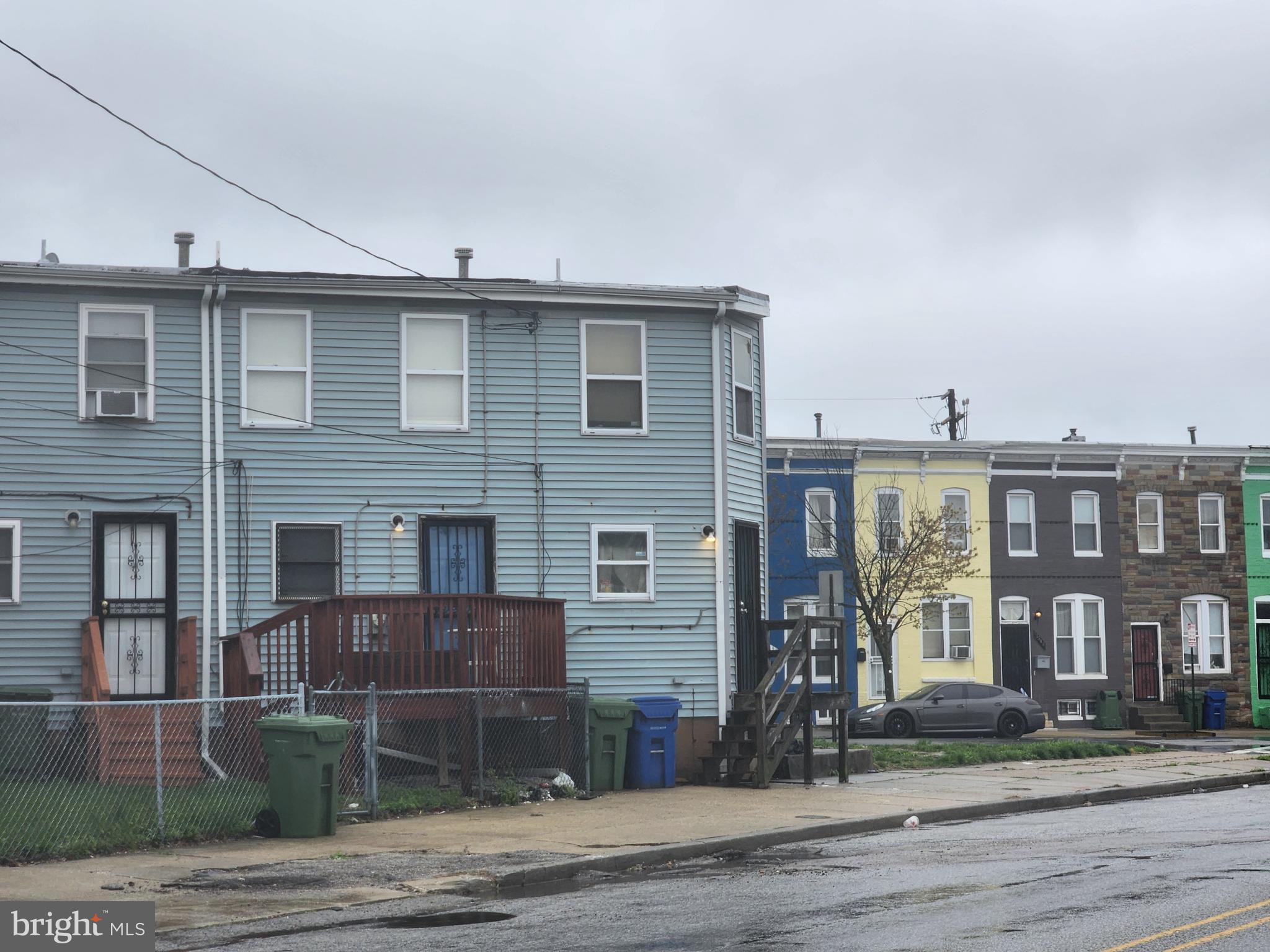 SANDTOWN-WINCHESTER - Residential