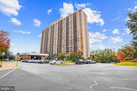 3701 S George Mason Drive Unit 2109N, Falls Church, VA MLS: VAFX2239168