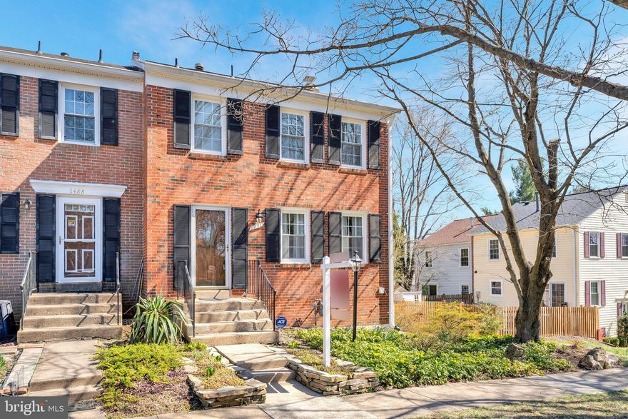 You will not want to miss this amazing opportunity in Lake Braddock. This nicely updated end unit townhome features 3 bedrooms, 1 full bathroom and 2 half bathrooms. Main level features hardwood floors, living room, dining room, half bath and updated kitchen with granite and stainless steel appliances. Upper level features 3 bedrooms and 1 full bath. Fully finished walkout lower level features half bath and large family room, laundry / storage room and brand new carpet. Walkout from lower level to concrete patio and fully fenced yard perfect for entertaining. HVAC 2017. Roof 2019. Newer windows. 2 reserved parking spaces right out front and one visitor pass. Close to VRE. Lake Braddock School Pyramid. Low HOA. Come fall in love!