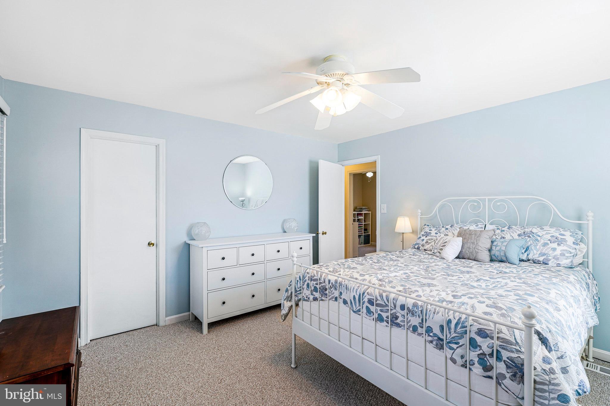 LAKE BRADDOCK - Residential