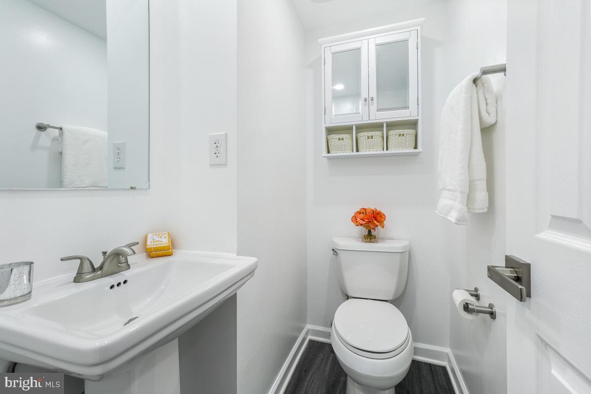 POTOMAC WOODS - Residential