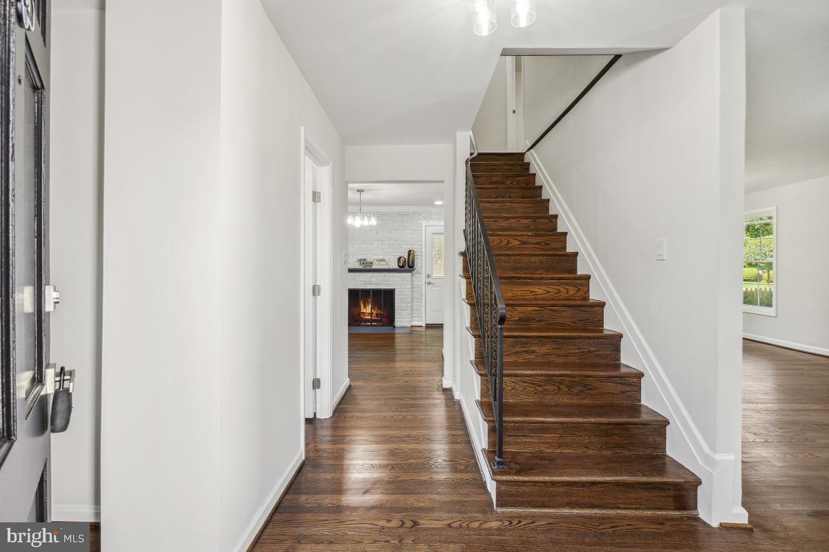 POTOMAC WOODS - Residential