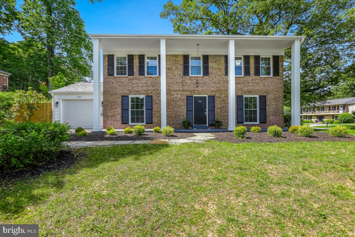 POTOMAC WOODS - Residential