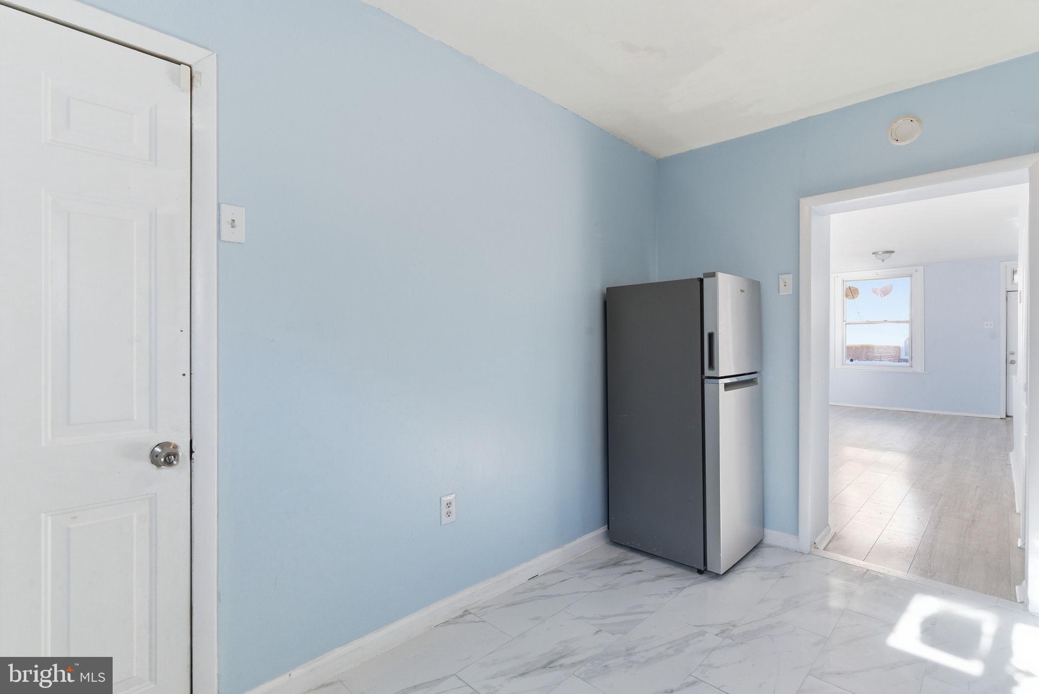 STRAWBERRY MANSION - Residential