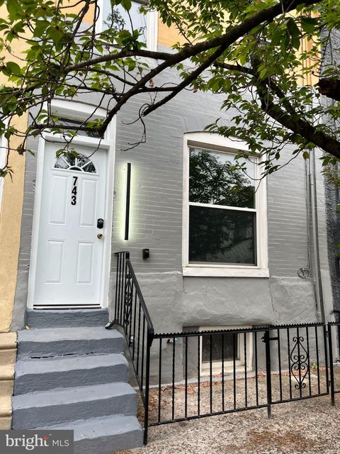 743 N 39TH STREET PHILADELPHIA PA 19104