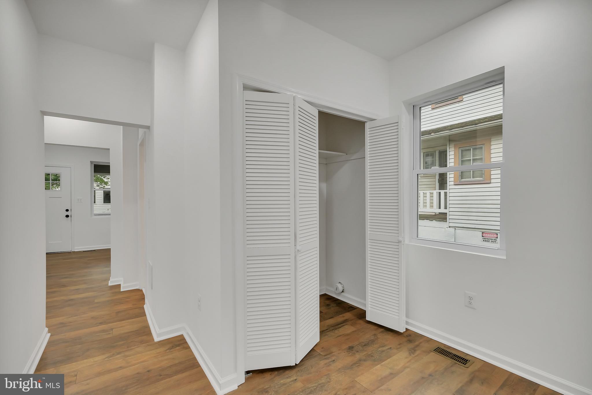 MT RAINIER - Residential