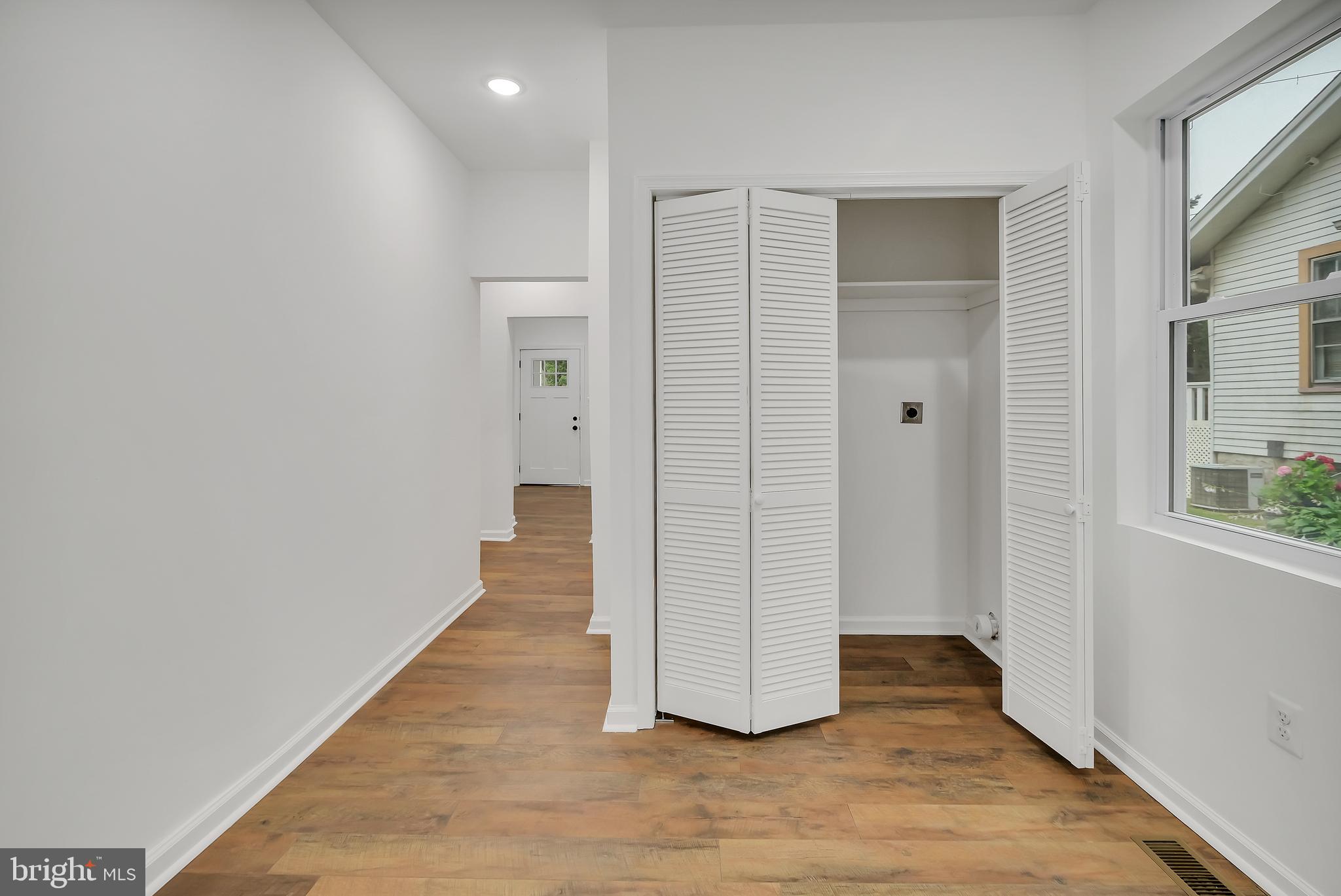 MT RAINIER - Residential