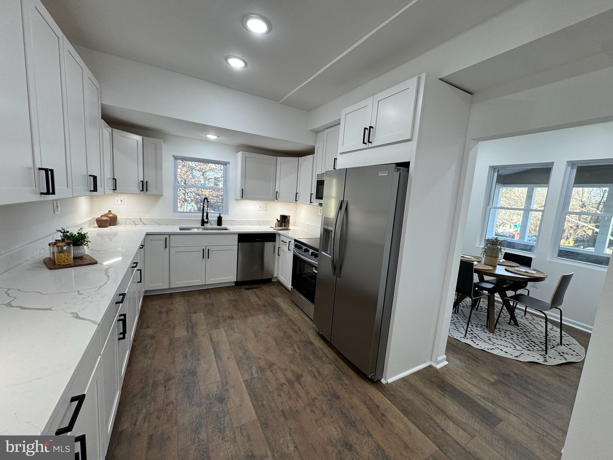 MT RAINIER - Residential