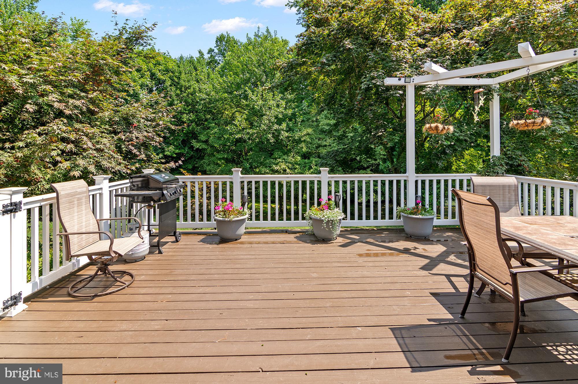 ADVOCATE HILL FARMS - Residential