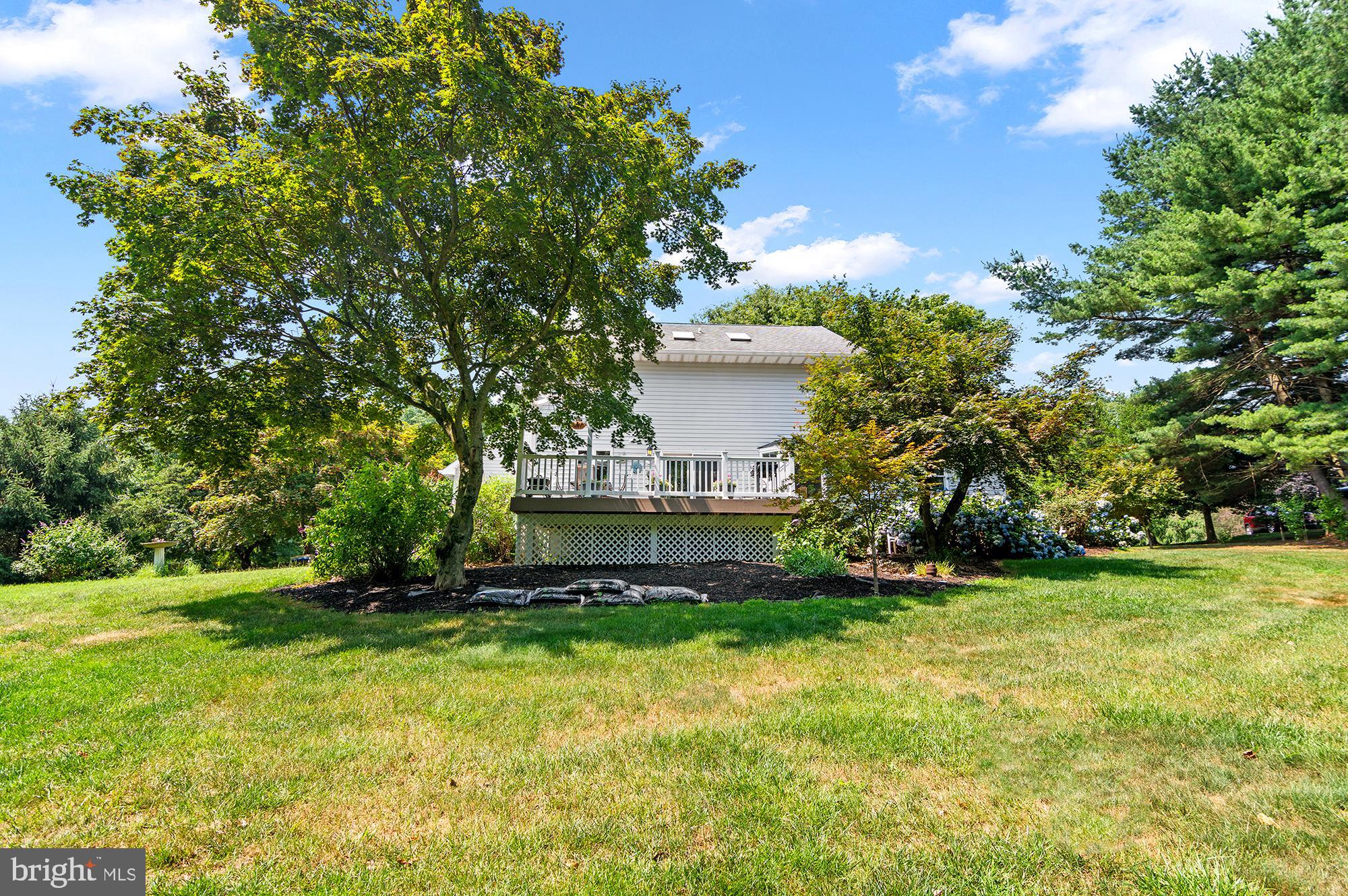 ADVOCATE HILL FARMS - Residential