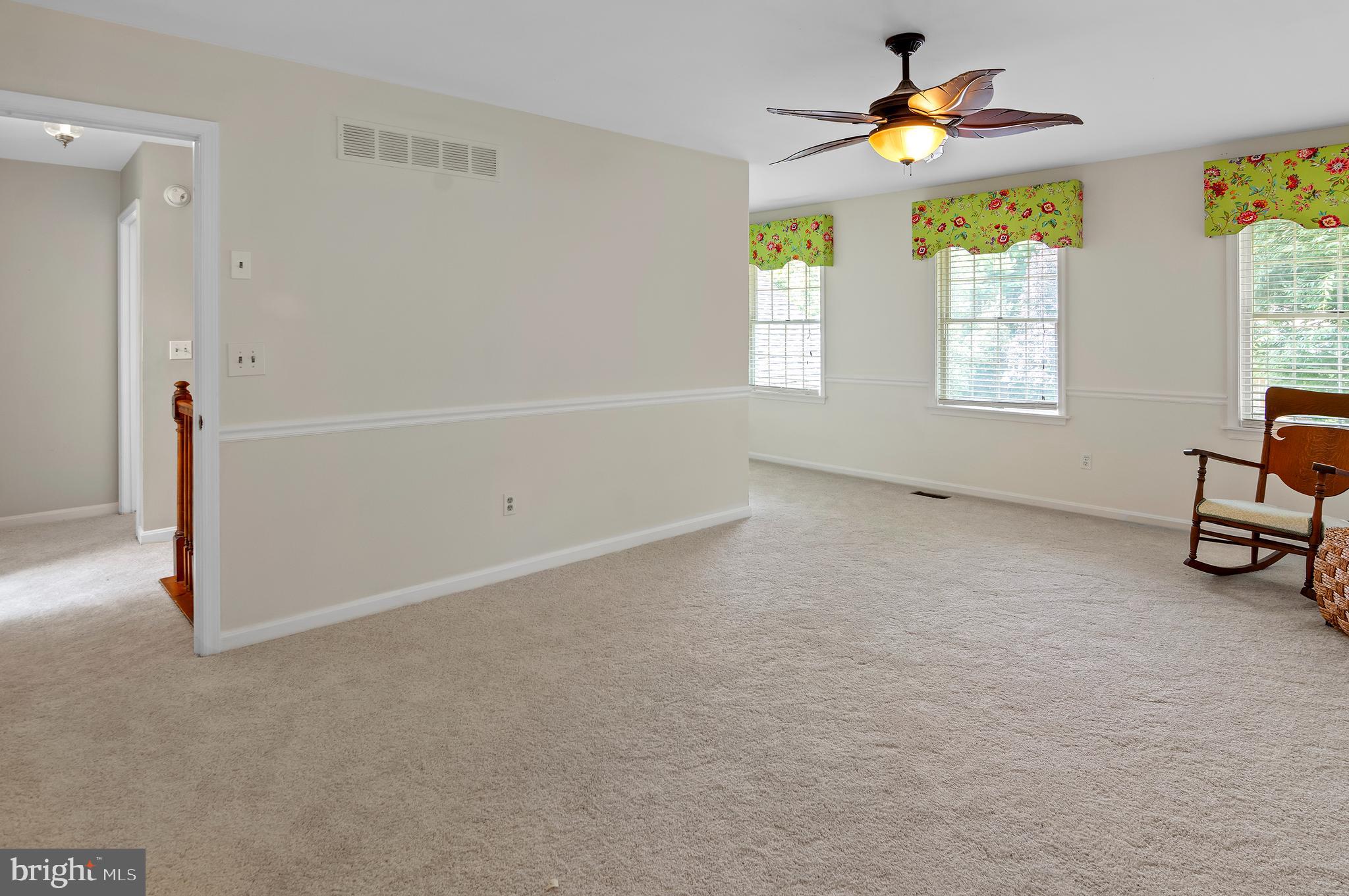 ADVOCATE HILL FARMS - Residential