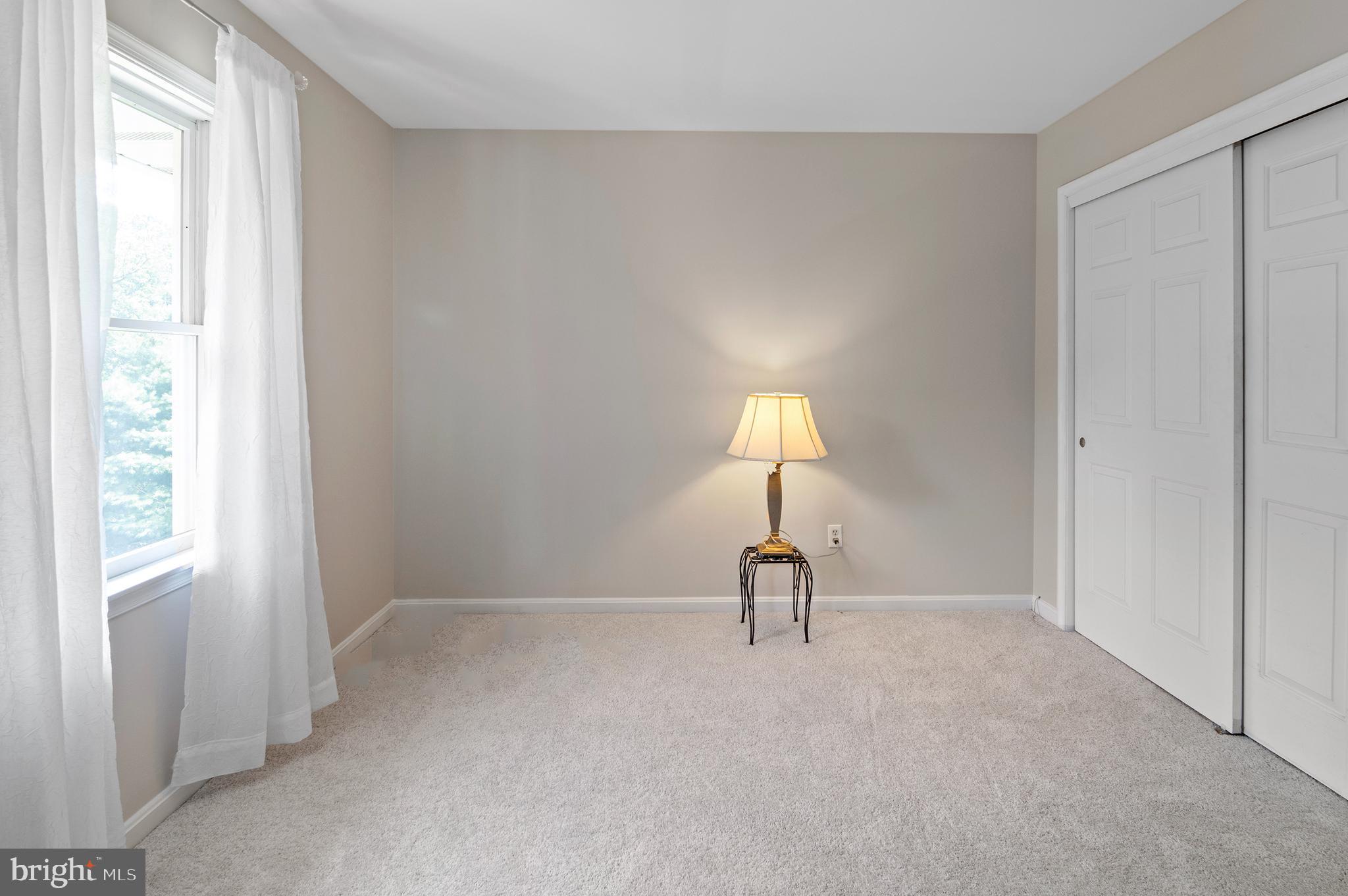 ADVOCATE HILL FARMS - Residential