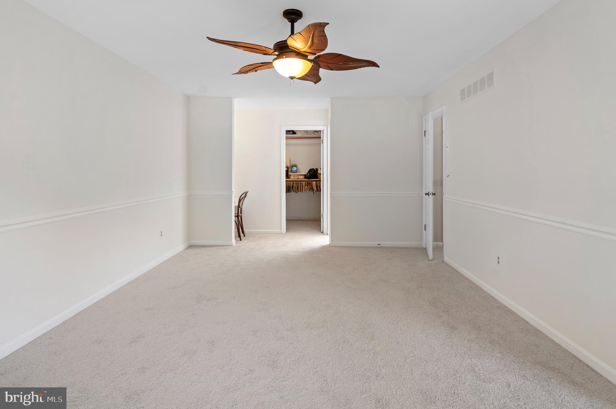 ADVOCATE HILL FARMS - Residential