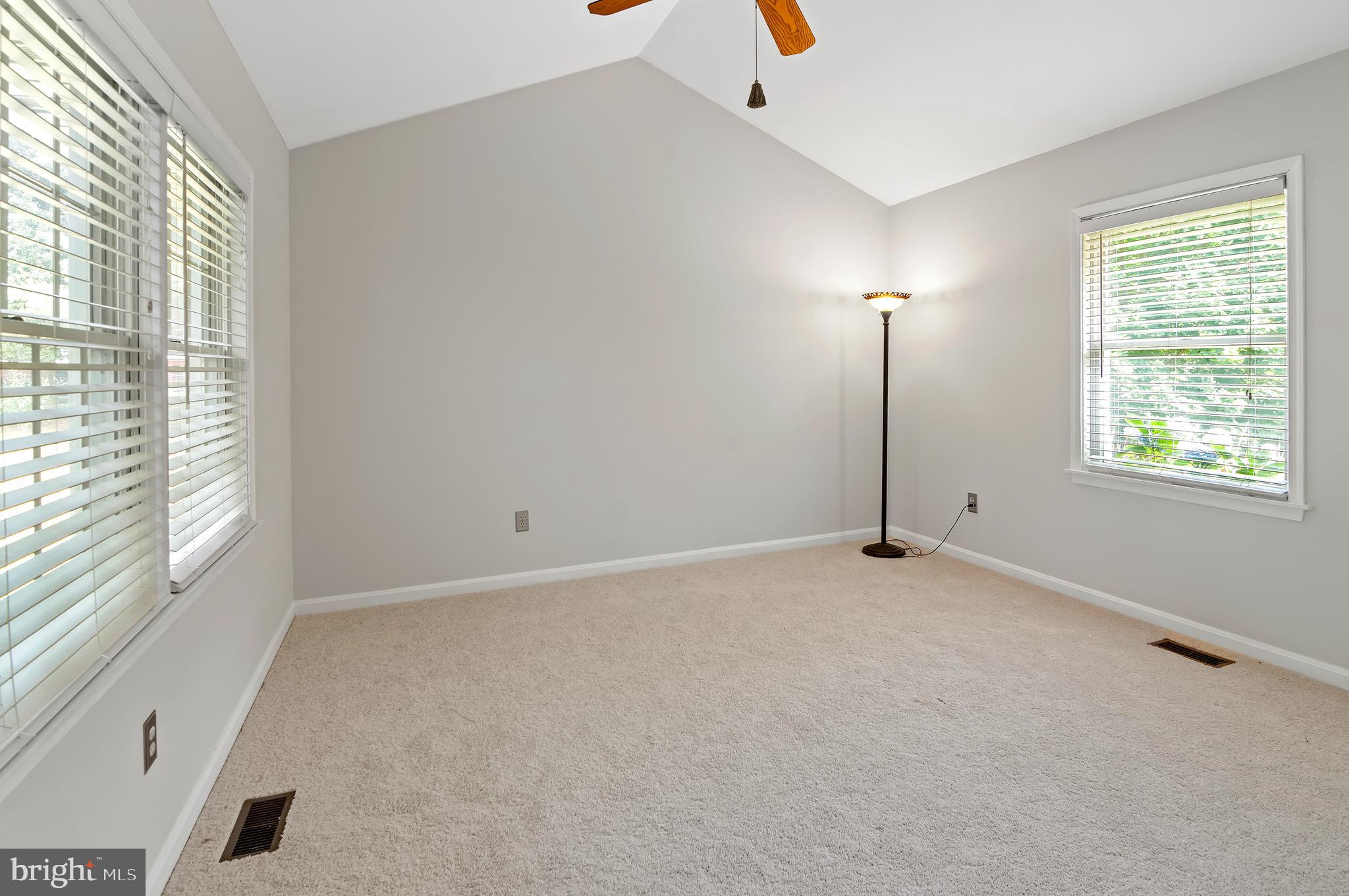 ADVOCATE HILL FARMS - Residential