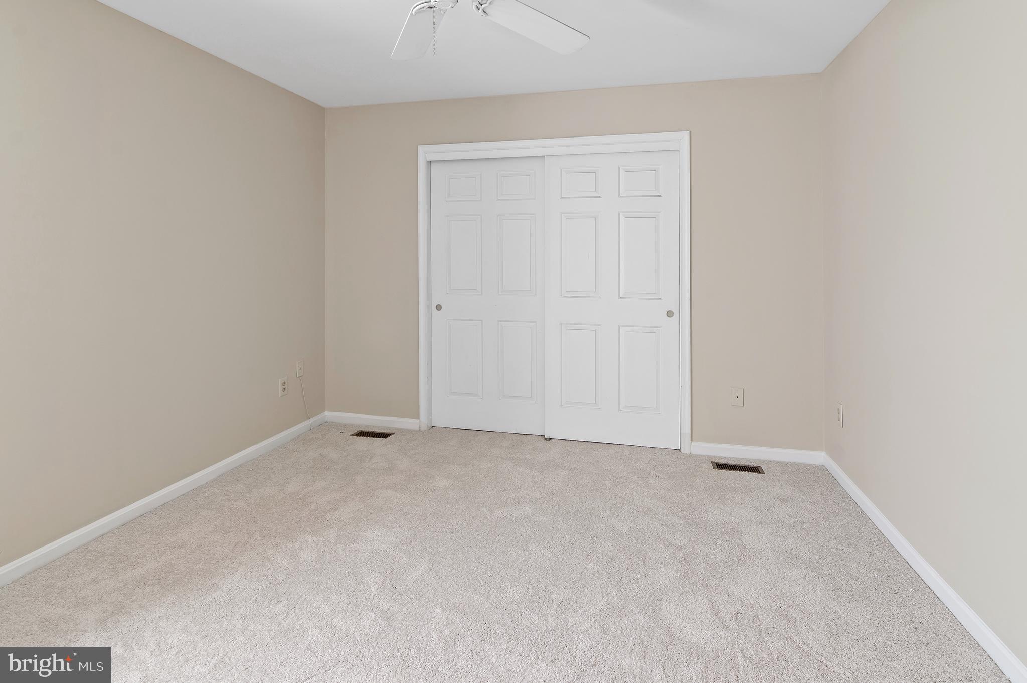 ADVOCATE HILL FARMS - Residential